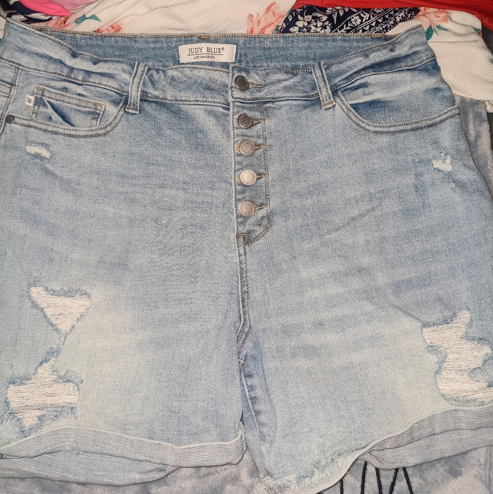 Judy Blue shorts